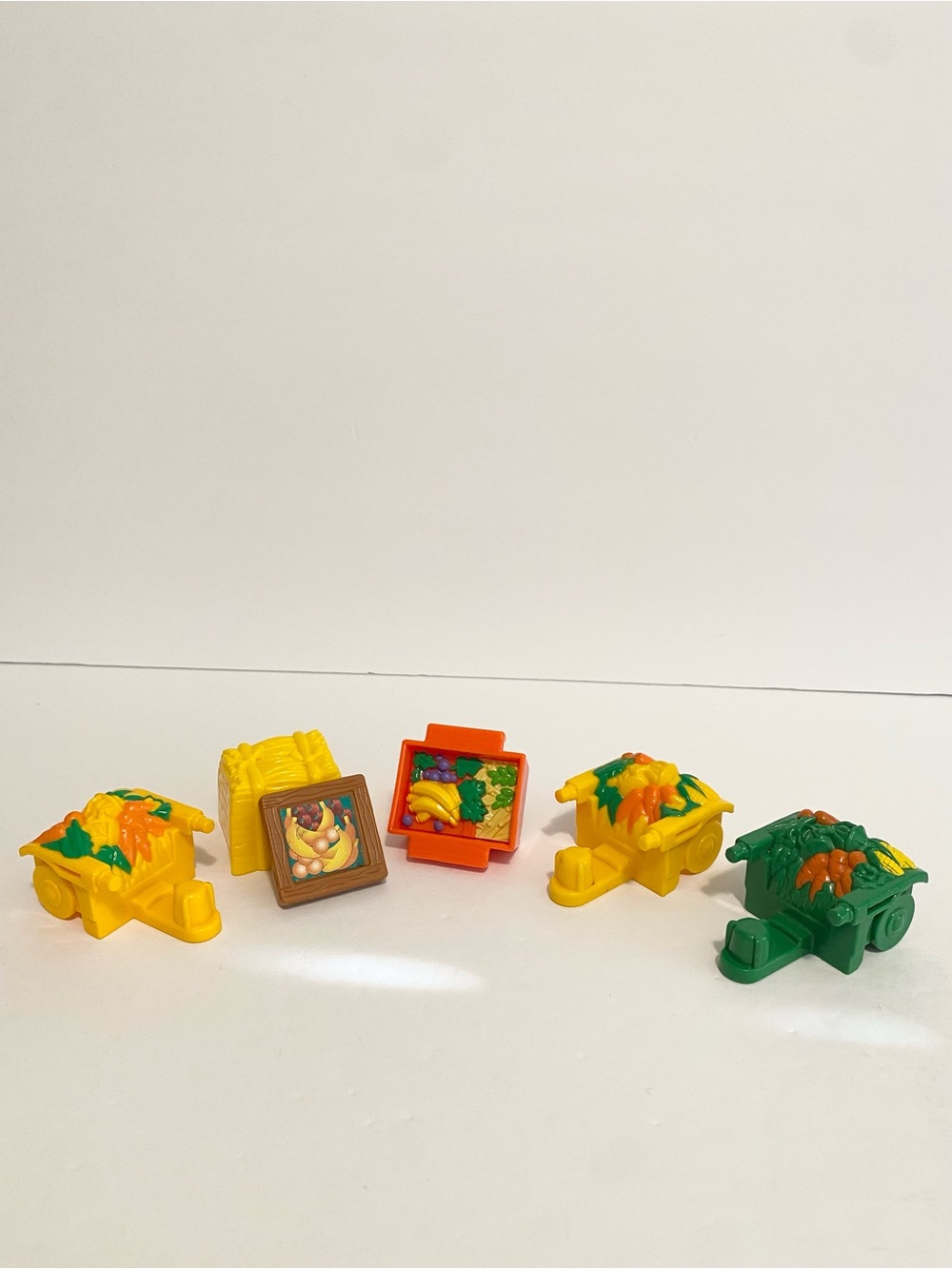 Little People Wheelbarrow Food Crate Hay Farm Barn Accessories Fisher Price Lot